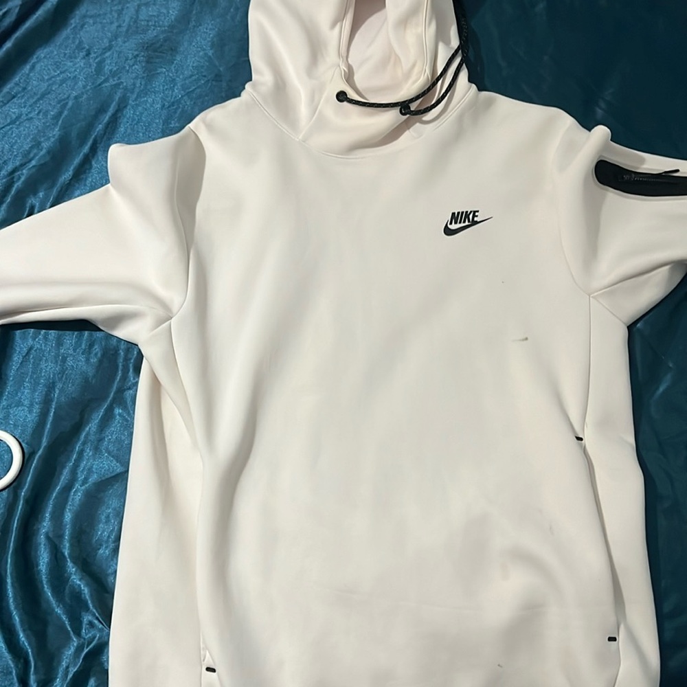 Nike hoodie white with zipper